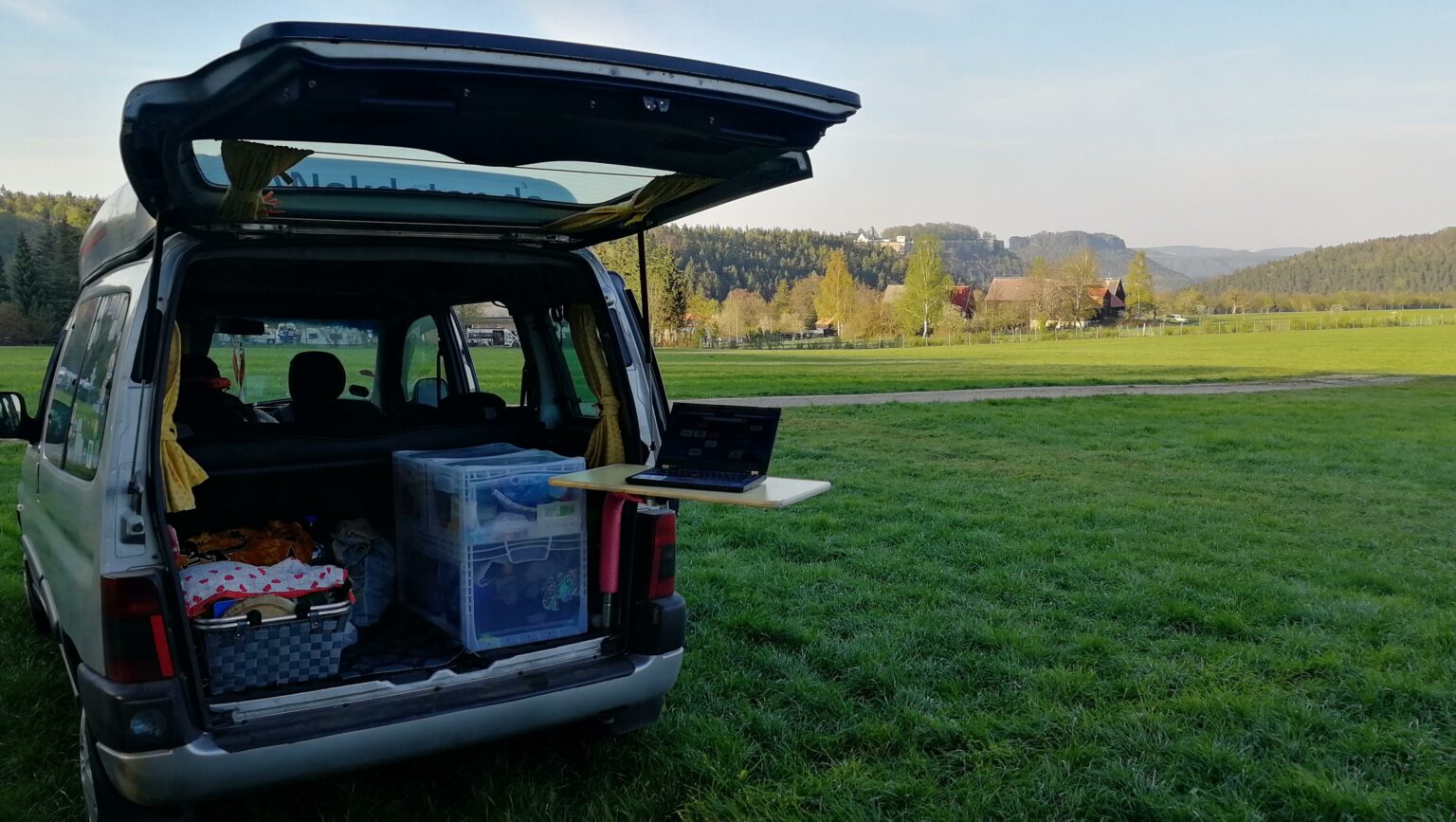 Mobiles Büro autark arbeiten von unterwegs! Camper Nomads