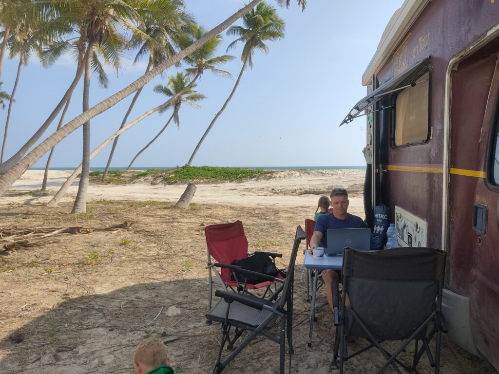 Als Familie im Wohnmobil auf die arabische Halbinsel vanegade